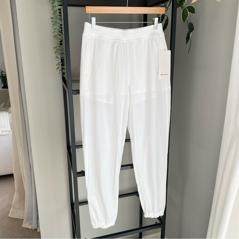 NWT Lululemon Adapted State Perforated High Rise Jogger